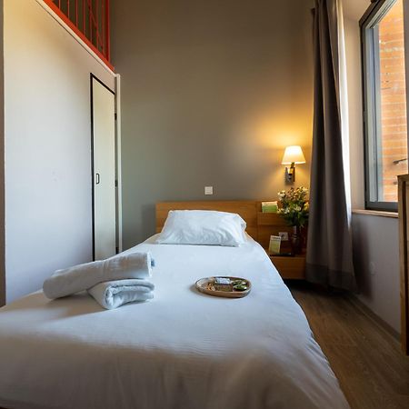 Domaine De Garabaud Hotel Mazeres  Bagian luar foto