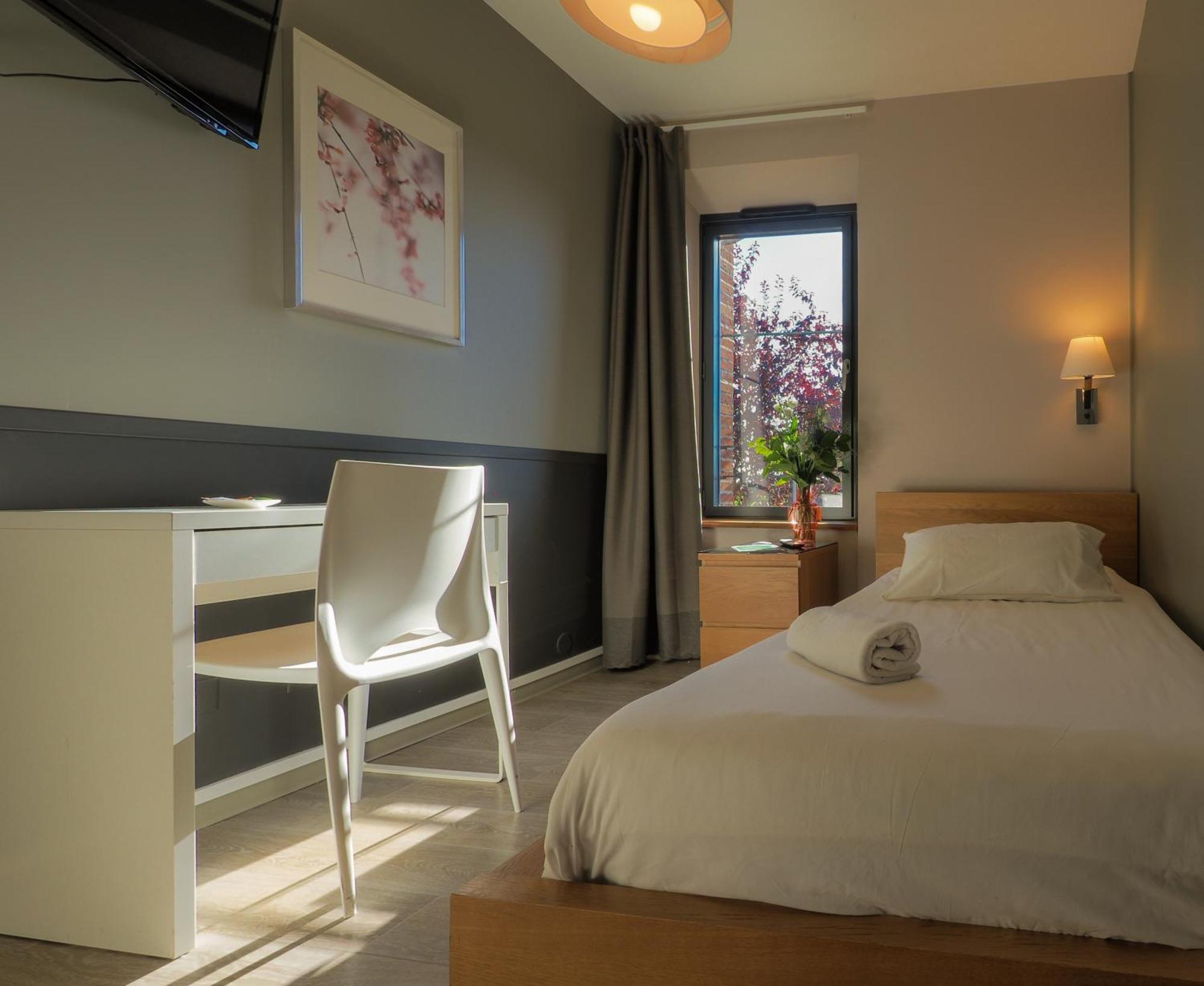 Domaine De Garabaud Hotel Mazeres  Bagian luar foto