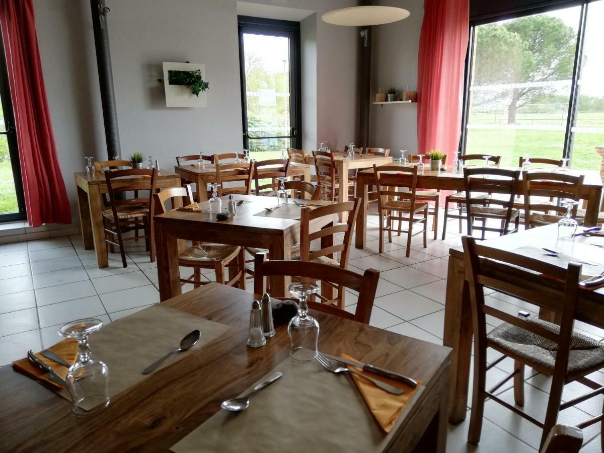 Domaine De Garabaud Hotel Mazeres  Bagian luar foto